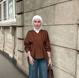 (Category: ) located in . Submitted by houtarou__ (Listing ID 1468598302, Image 1). Description: .