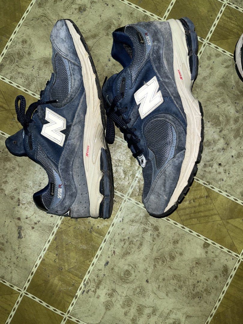 NEW BALANCE 2002R (Category: Sneakers) located in Aparri. Submitted by secondloop_695 (Listing ID 1468526354, Image 3). Description: SIZE 9.5 NO ISSUE .