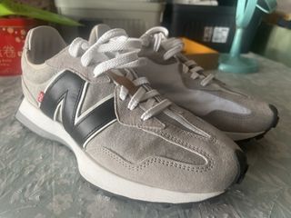 （分類：）位於 。 由 eric_bb 提交（商品編號 1468510381，圖片 1）。簡介： 。