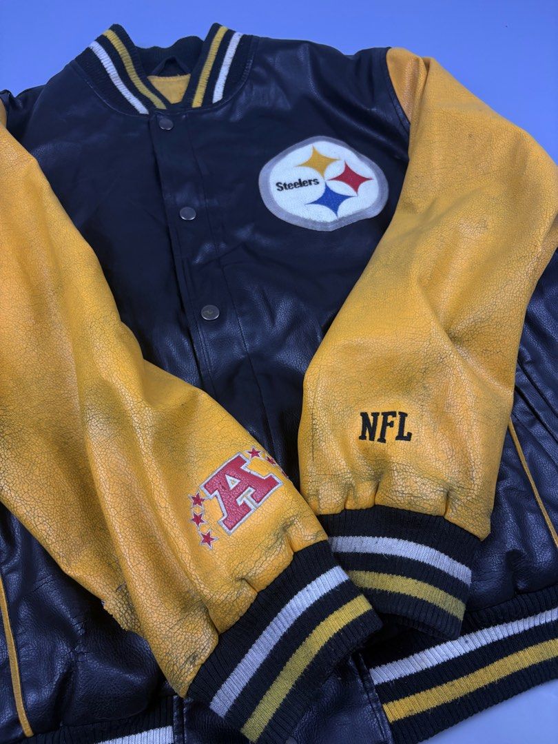 NFL GPACKERS (Category: Coats, Jackets and Outerwear) located in Manila. Submitted by _remyboyz (Listing ID 1468526709, Image 2). Description: NFL STEELERS FAUX LEATHER VARSITY JACKET SIZE XL 27x30 DIMES USED CONDITION.