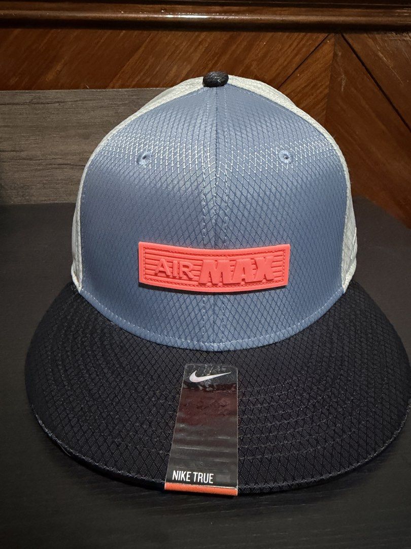 Nike Air Max Cap (Category: Caps & Hats) located in Manila. Submitted by db_collective (Listing ID 1468505447, Image 1). Description: - Excellent condition, unused - Adjustable black strap closure for a custom fit - Clean interior taped seams.