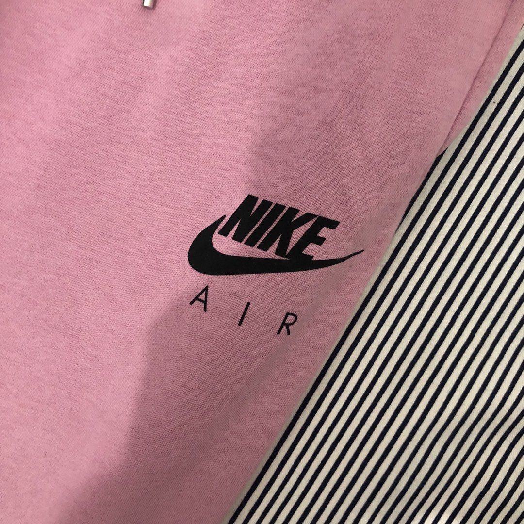 Nike Air Pink Sweatpants (Category: Joggers) located in Angeles City. Submitted by gray_thrift8 (Listing ID 1468557273, Image 3). Description: Dimensions: 27-32 width 39.5 length 12 thigh 5 hem Issue: Last pic Need wash Pm!.