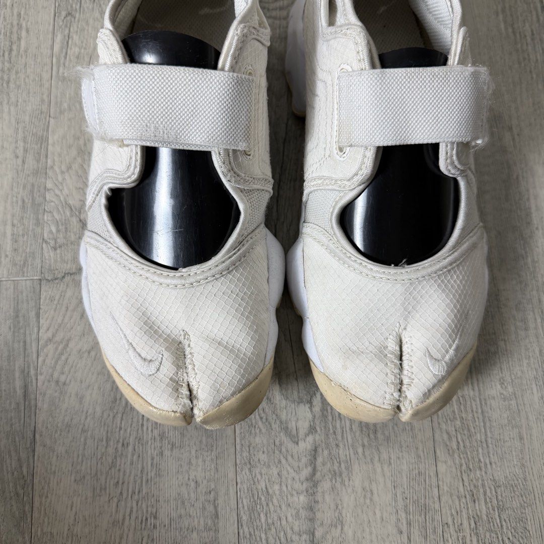 Nike Air Rift Tabi (Category: Sneakers) located in Manila. Submitted by wornagainstudios2 (Listing ID 1468677304, Image 2). Description: .