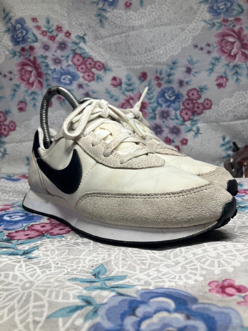 NIKE AIR TAILWIND SNEAKERS (Category: Sneakers) located in General Mariano Alvarez. Submitted by adonid (Listing ID 1468548738, Image 2). Description: NIKE AIR TAILWIND SNEAKERS GOOD CONDITION NORMAL SIGN OF USAGE ONLY SIZE : 22cm UNISEX .