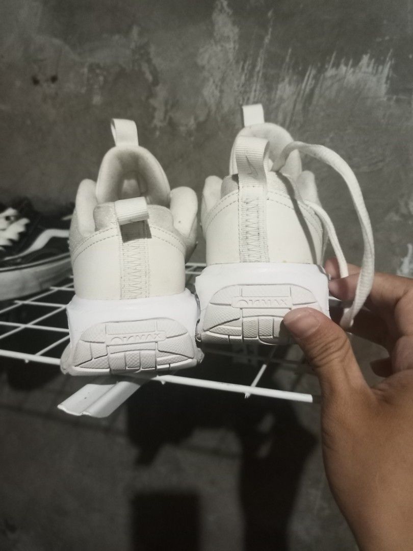Nike Airmax Dawn (Category: Sneakers) located in Mabalacat. Submitted by hasashoe (Listing ID 1468603723, Image 3). Description: SIZE ON PIC EXCELLENT CONDITION GOOD WORKING PERFORMANCE WEAR AND GO.