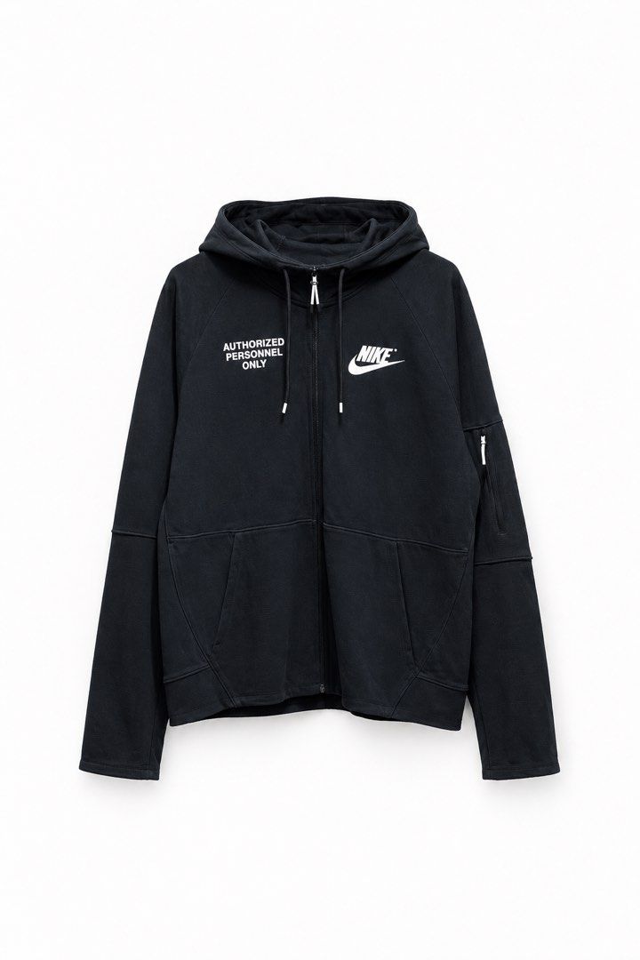 Nike "Authorized Personnel" (Category: Coats, Jackets and Outerwear) located in Caloocan City. Submitted by curatedgoods.ph (Listing ID 1468706225, Image 1). Description: .