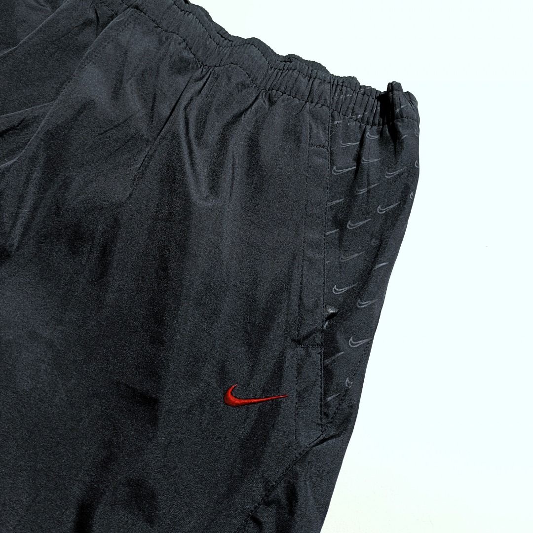 Nike Baggy Drifit Trackpants (Category: Activewear) located in Baguio. Submitted by freshmarket_2600 (Listing ID 1468621765, Image 2). Description: Nike Drifit Trackpants 580+sf.