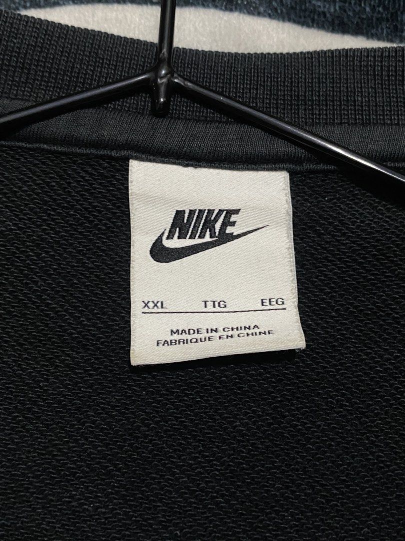 NIKE CLUBFLEECE🖤 (Category: Longsleeves) located in Manila. Submitted by thrifty_drippyo (Listing ID 1468702128, Image 2). Description: AVAILABLE:✅✅✅ SWEATER: NIKE CLUBFLEECE🖤 Dimension: width 25 length 28 Colorate: 9.5/10 Size fittings: XL to 2XL Issues: ❌❌❌.