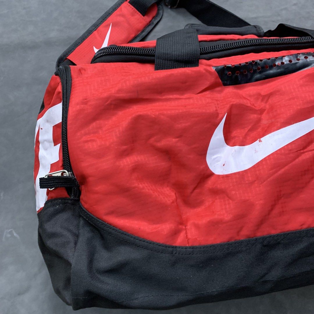 Nike Duffle Bag Red (Category: Sling Bags) located in Manila. Submitted by emmanthrift (Listing ID 1468637895, Image 2). Description: .