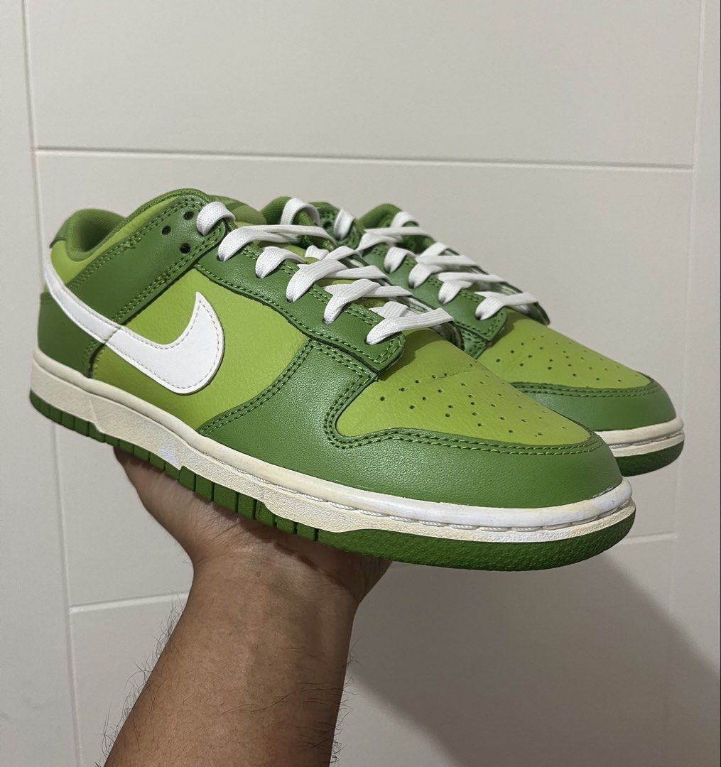 Nike Dunk Low Chlorophyll (Category: Sneakers) located in Mandaluyong City. Submitted by pepitomanaloto_777 (Listing ID 1468529339, Image 1). Description: Dunk Low Chlorophyll Worn once Size: 8 Price: 2,500 Location Pasig📍 MOD: Grab/Lalamove/JNT 🚚 MOP: Gcash/Bdo Transfer 💳 No return/Exchange/Refund ❌ No COD/COP Transaction ❌ Need 50% DP for reservation (Non Refundable) PS: Buy with confidence 🫡📌.