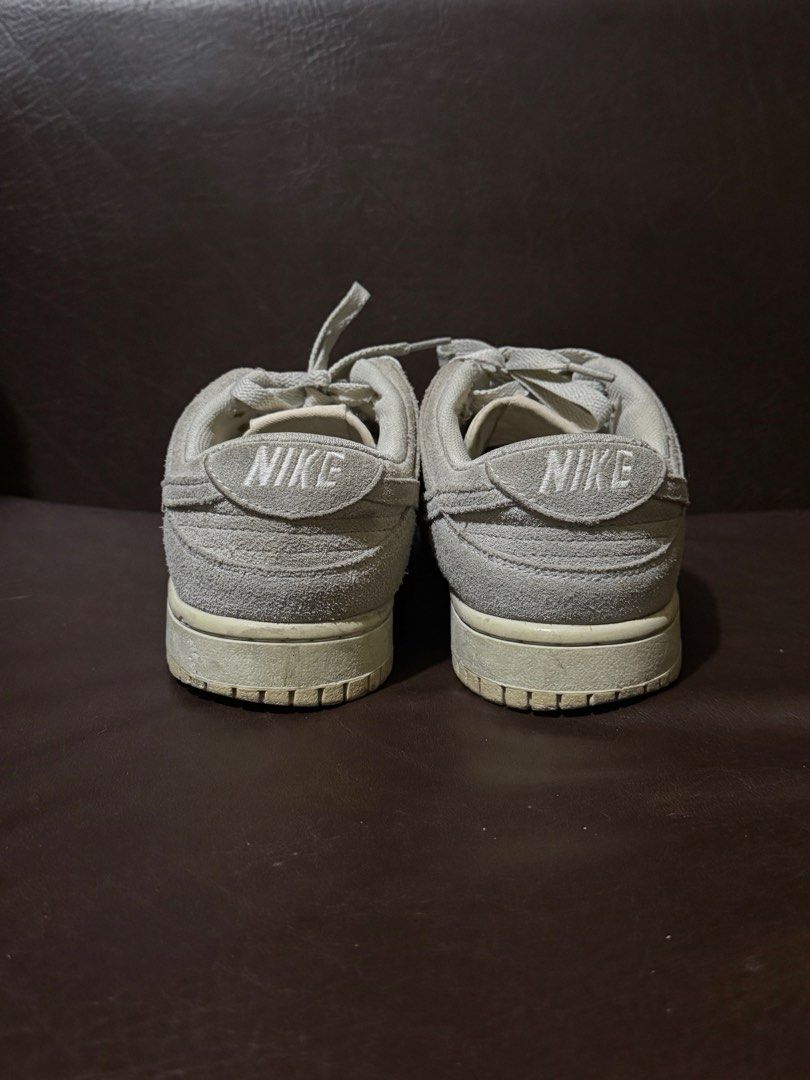 Nike Dunk Low Retro Cave Stone (Category: Sneakers) located in San Jose. Submitted by lalisamanofoot50726 (Listing ID 1468670636, Image 3). Description: BER MONTHS SALE steal price all items✨ authentic pre-love unisex Size: EURO 40 • 25 cm.