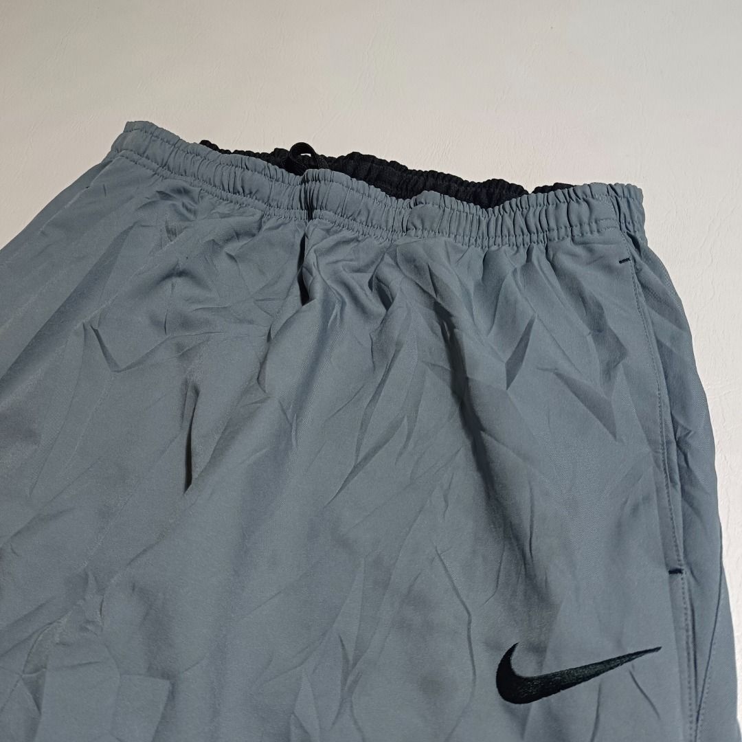 Nike Gray Drifit Trackpants🩶 (Category: Activewear) located in Baguio. Submitted by freshmarket_2600 (Listing ID 1468621544, Image 2). Description: Nike Gray Drifit Trackpants 580+sf.