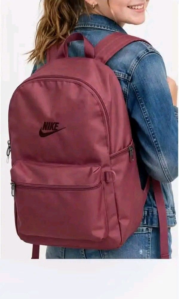Nike Heritage Eugene 2.0 (Category: Backpacks) located in Quezon City. Submitted by barbosac (Listing ID 1468641267, Image 2). Description: Ready to ship 23L ☑️1,690php free sf via J&T ✖️3,095 SRP.