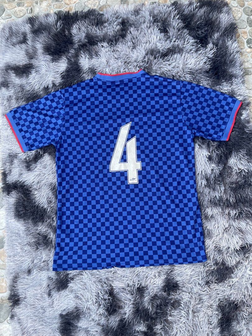 Nike jersey (Category: Tshirts & Polo Shirts ) located in San Jacinto. Submitted by clothcartelph (Listing ID 1468564458, Image 3). Description: SIZE: XL DIMES: 21/29 WIDTH: 21 LENGTH: 29 ISSUE: scratches on back print COLOR RATE: 9.7/10 CONDITION: EXCELLENT.