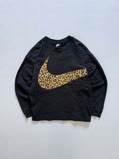 (Category: ) located in . Submitted by chooseyouroutfit (Listing ID 1468508587, Image 1). Description: .