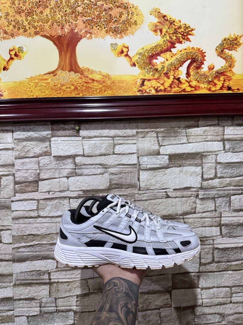 Nike P6000 “Pure Platinum” | 8 MEN (Category: Sneakers) located in Marikina City. Submitted by s_ng_s009 (Listing ID 1468514301, Image 1). Description: Authentic 8 men Excellent condition No box 2499 + sf.