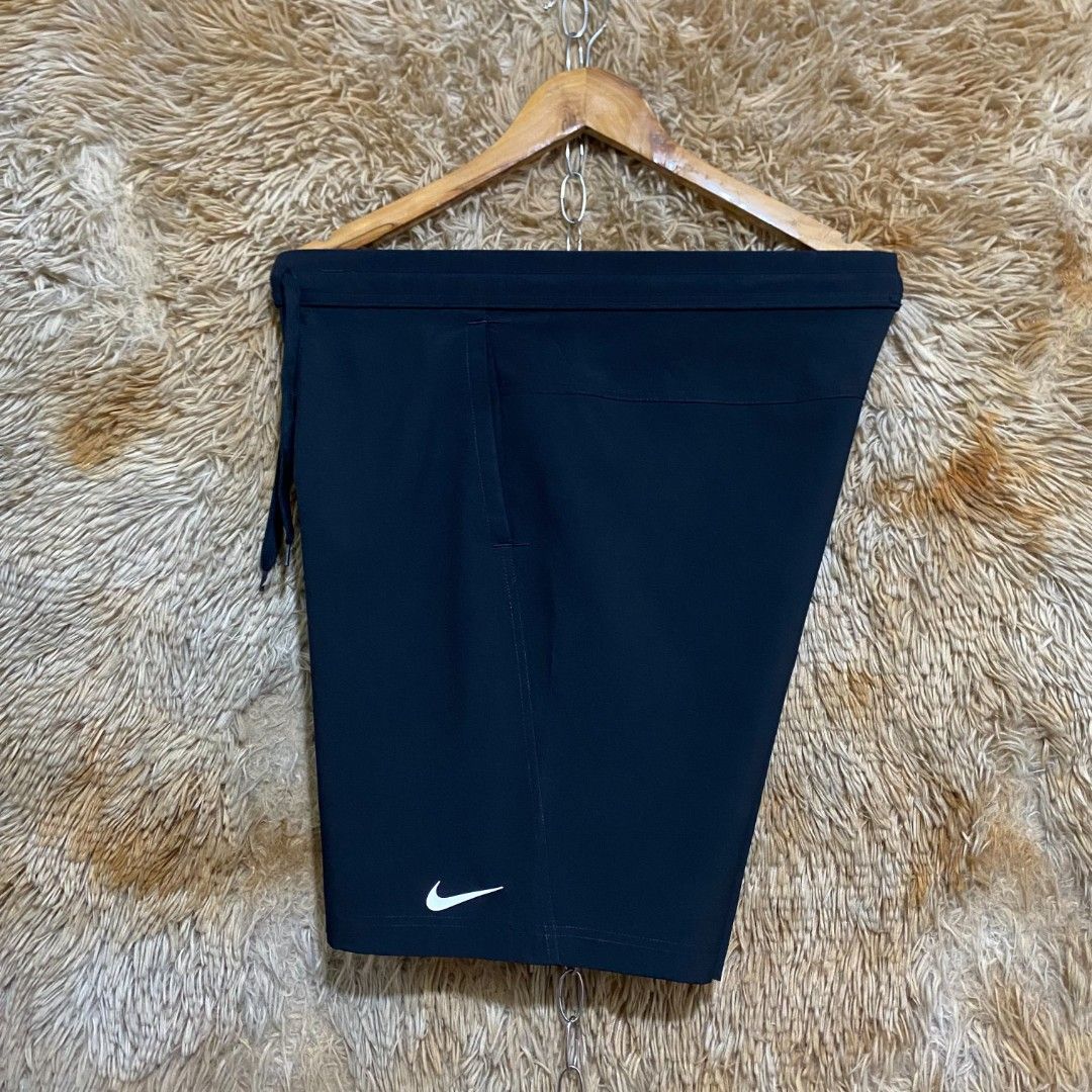 NIKE SHORT (Category: Shorts) located in Butuan. Submitted by jcuabs041302 (Listing ID 1468508016, Image 2). Description: excellent to new condition no issue, need wash only 9.5 or better color rate size small on tag .