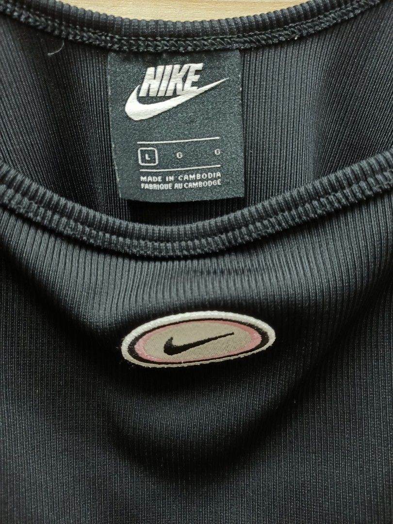 Nike Sleeveless (Category: Activewear) located in Bayombong. Submitted by rheaaa00530 (Listing ID 1468525914, Image 2). Description: -Nike Sleeveless .