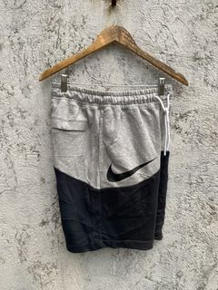 (Category: ) located in . Submitted by thrift_sum_mo (Listing ID 1468600976, Image 1). Description: .
