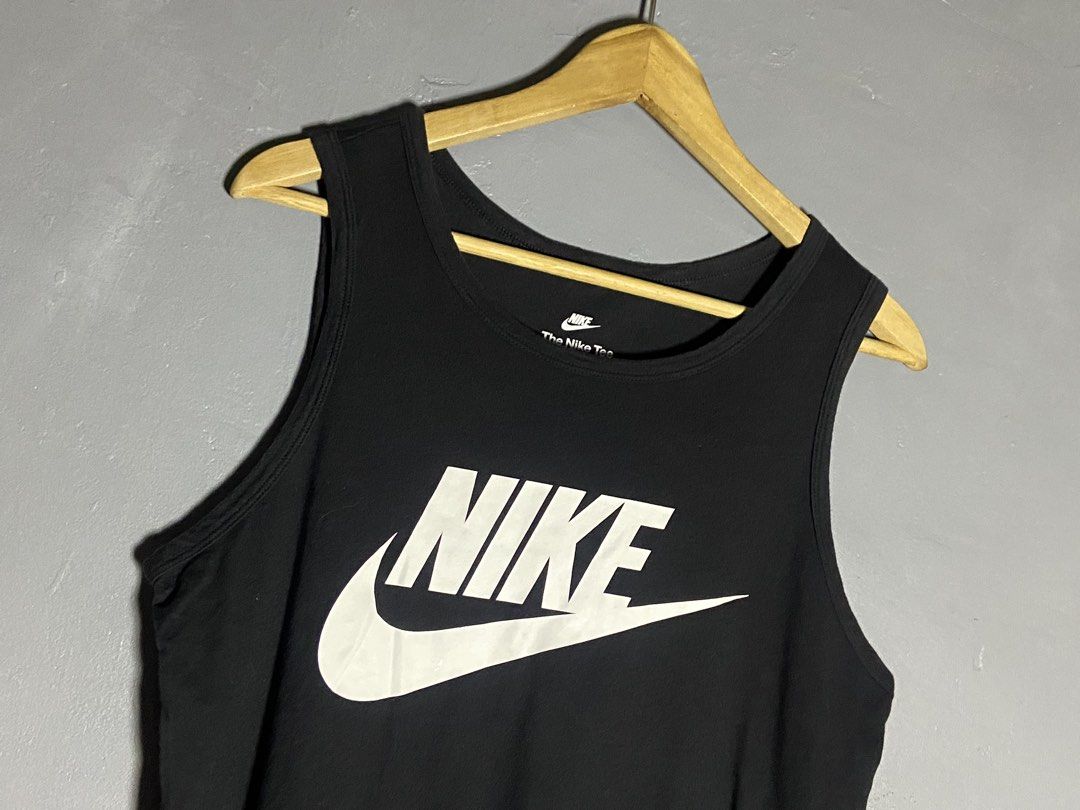 Nike Tank (Category: Activewear) located in Cabuyao City. Submitted by chukz_x (Listing ID 1468676934, Image 3). Description: Nike Tank Size : Medium Dimes : 19.5W 26L Condition : Excellent Issue : none Price : 750 📍READY TO WEAR 📍Cabuyao Laguna.