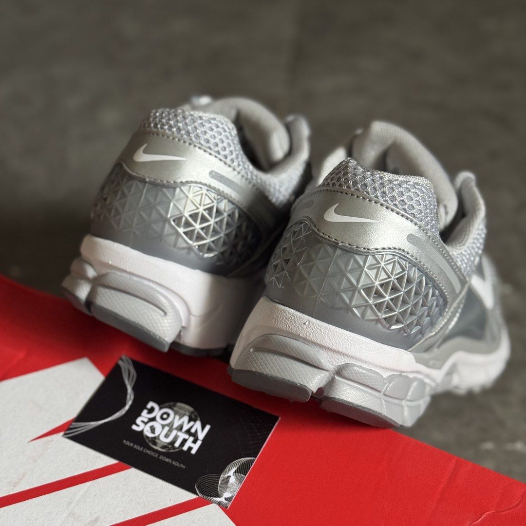 Nike Vomero 5 ‘Wolf Grey’ (Category: Sneakers) located in Cavite. Submitted by gieveyandearcledera (Listing ID 1468511625, Image 3). Description: Nike Vomero 5 ‘Wolf Grey’ 🩶🐺 ☑️ Sizes available on-hand: Size 8m US ☑️ BELOW SRP! 💰₱5,500 only! (₱8,895 SRP) 🚚 Nationwide Shipping available! 💯 All items are brand new & authentic! 📍Imus City, Cavite DISCLAIMER: Down South is NOT affiliated or officially connected with any of the brands featured o