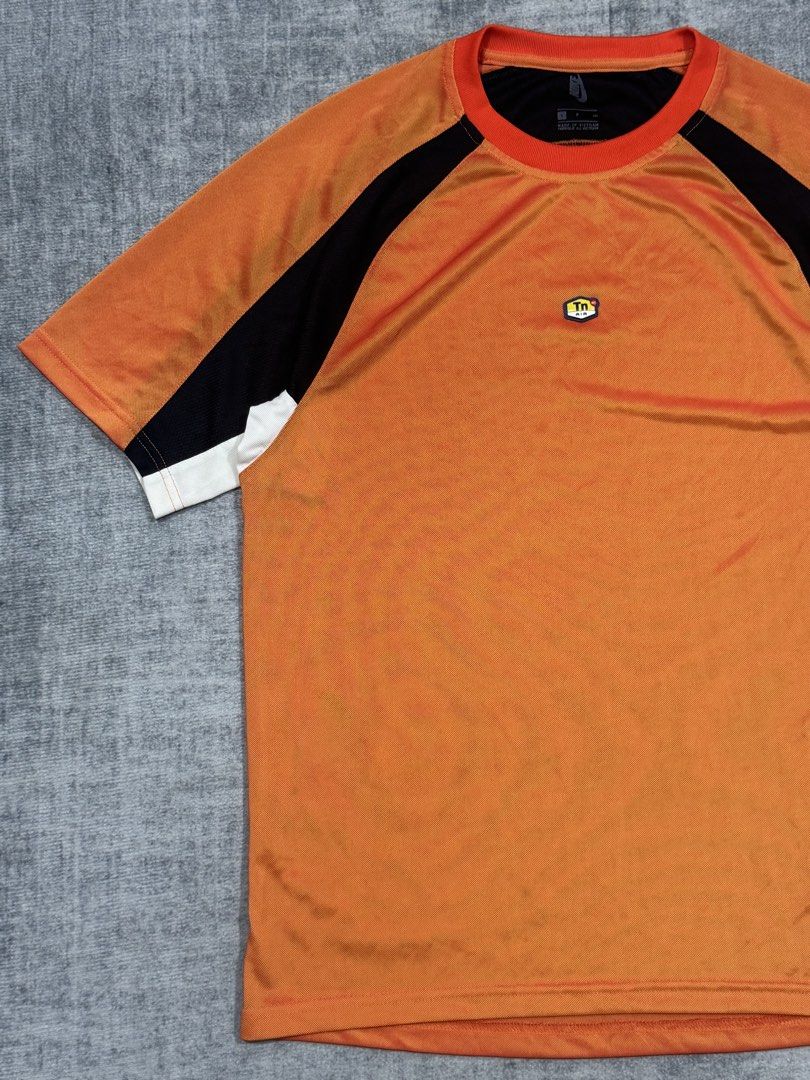 NikeLab TN Collection Jersey Shirt (Category: Tshirts & Polo Shirts ) located in Manila. Submitted by members-only (Listing ID 1468623778, Image 2). Description: NikeLab TN Jersey Shirt Size: S fits to Medium Dimes: 20 x 27 Very good condition No issue.
