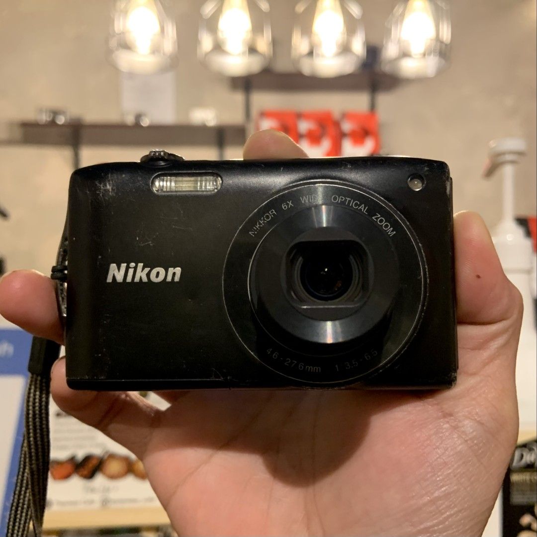 NIKON COOLPIX s3200 🖤 (Category: Cameras) located in Quezon City. Submitted by digicaem.rm (Listing ID 1468681079, Image 1). Description: 𐙚˚ NIKON COOLPIX s3200 ‧🖤₊˚ ˙✧˖📷˚༘ ₱4,999 {FIXED} Quick Specs ₊˚⊹♡ ❀˚ 16 MP, CCD sensor ❀˚ 6x optical zoom ❀˚ 2.7” LCD Screen ❀˚ Auto, Retouch/Filters, 18 Scene Modes ❀˚ 720p HD Video Recording ⭑ NO FUNCTIONAL ISSUES .ᐟ ᝰ.ᐟ issue/flaw: has few vertical lines on left side corner of lcd {doesn't affect output