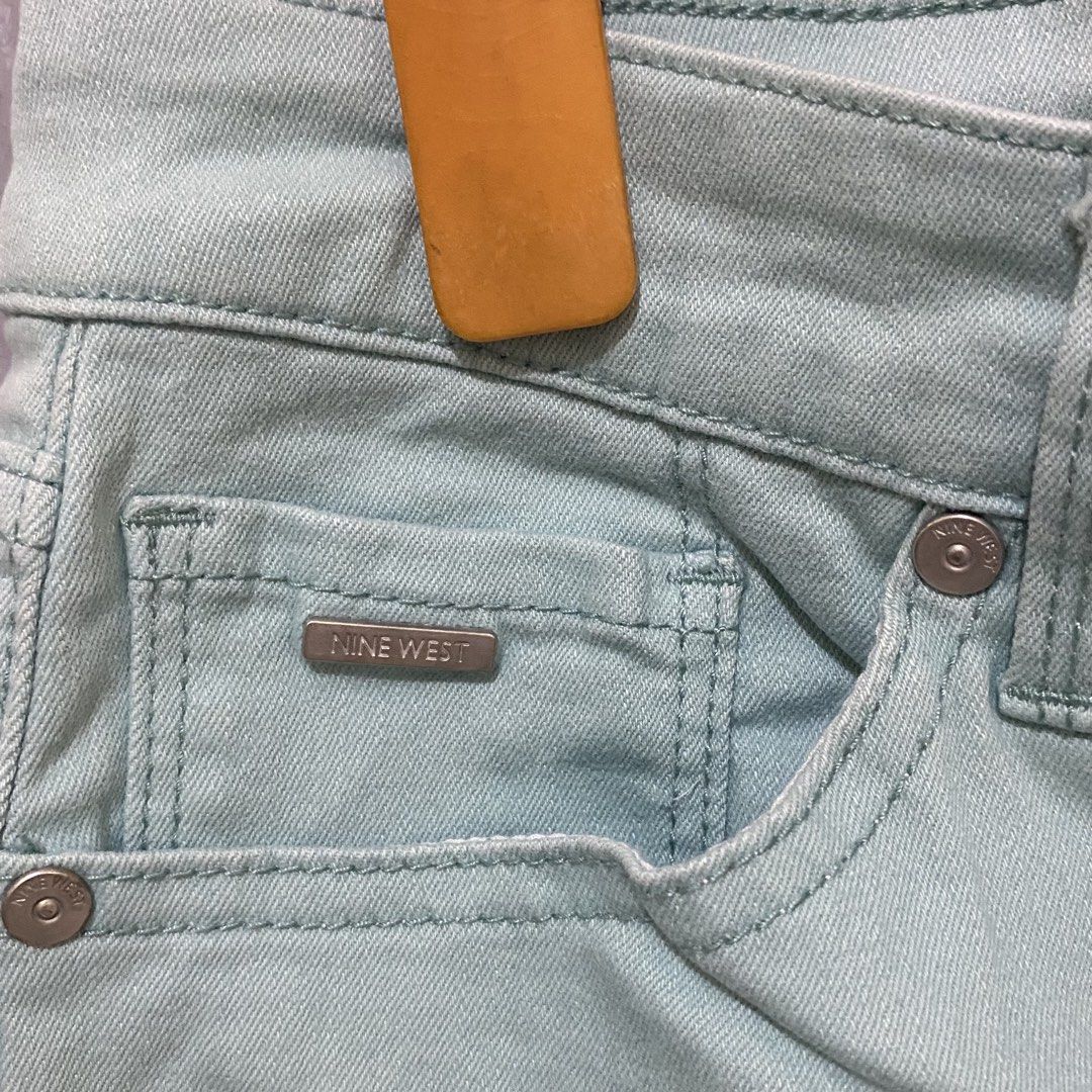 NINE WEST Teal Capri Pants Jeans (Category: Jeans) located in Quezon City. Submitted by lovelylittlepreloves (Listing ID 1468696173, Image 3). Description: .