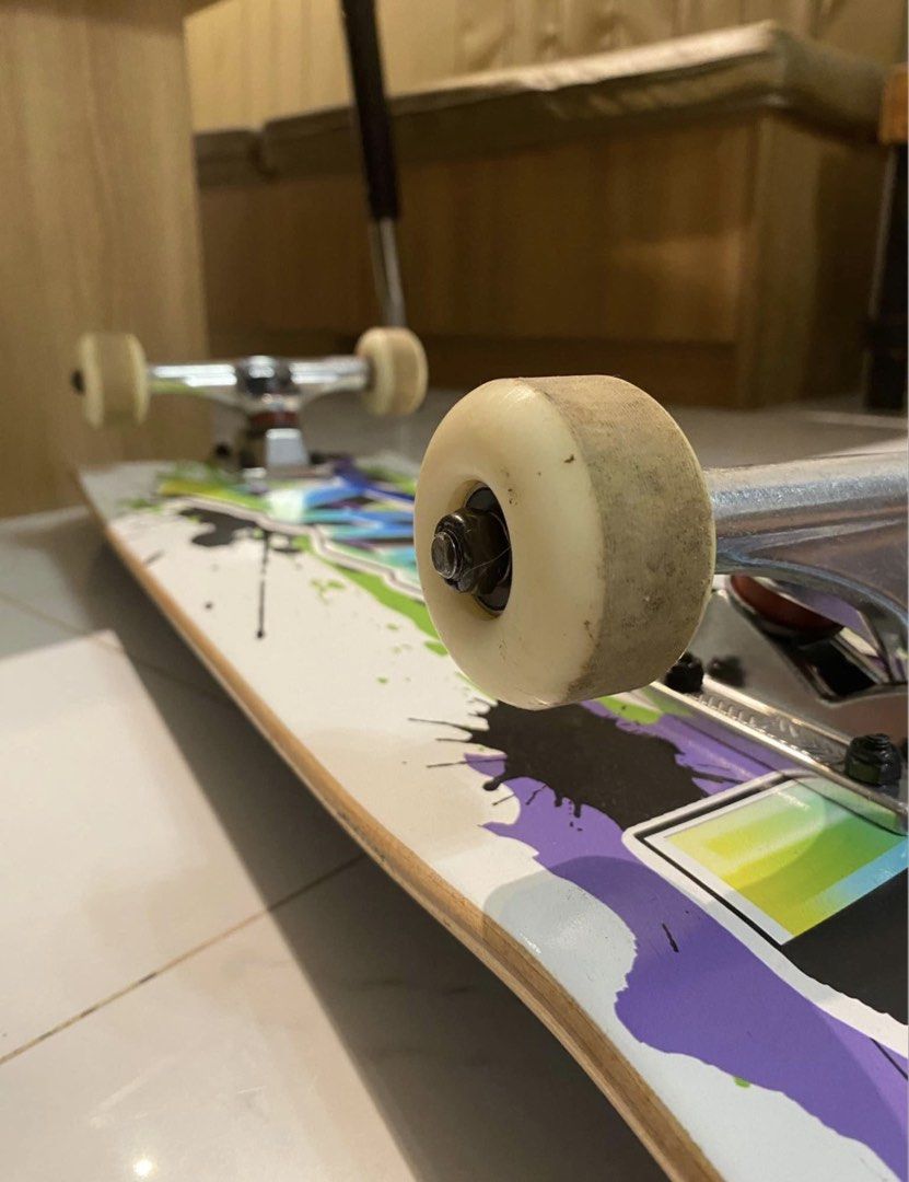 NORTHSIDE SKATEBOARD (Category: Skates, Rollerblades & Scooters) located in Manila. Submitted by jrmh_mrno (Listing ID 1468709564, Image 3). Description: minor scratches on each end of the board but works fine size 8.25.