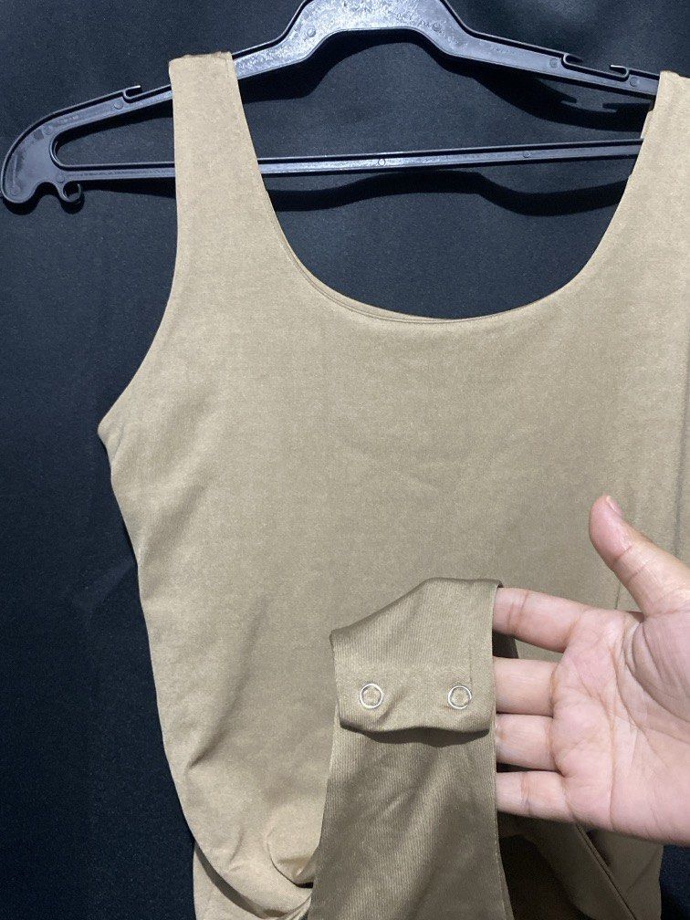 NUDE Bodysuits Sleeves (Category: Sleeveless) located in Paranaque City. Submitted by things.jesspreloved (Listing ID 1468593878, Image 2). Description: .
