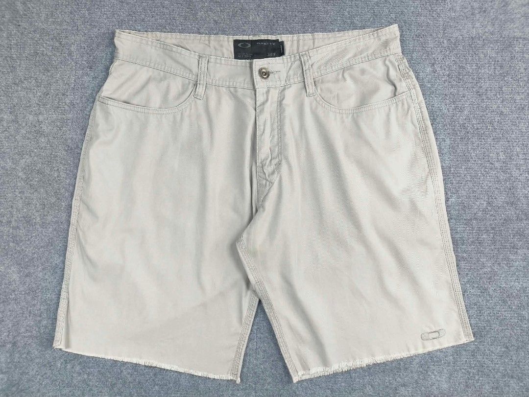 Oakley Cut-off Shorts (Category: Shorts) located in Tayabas. Submitted by renew.revibe (Listing ID 1468578720, Image 1). Description: Oakley Cut-off Shorts Good As New 34W / 20L 450 +SF.