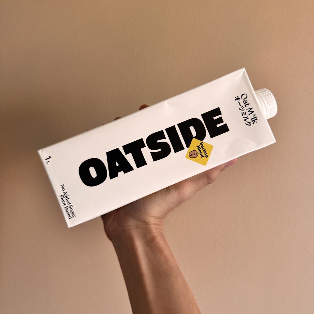 Oatside Barista Blend 1L (Category: Beverages) located in Davao. Submitted by silverearth_3394b2 (Listing ID 1468654228, Image 3). Description: Oatside Barista Blend 1L (Indonesia🇮🇩) • 1 pc – ₱150 • 1 case (6 pcs) – ₱850 Best Before: 23 June 2027 Oatside Barista Blend 1L (Thailand🇹🇭) • 1 pc – ₱140 • 1 case (6 pcs) – ₱840 Best Before: 04 May 2027 First come first served! 📍 MEETUP Outside Starbucks Abreeza Mon–Sat • 1–6 PM Please schedule at l