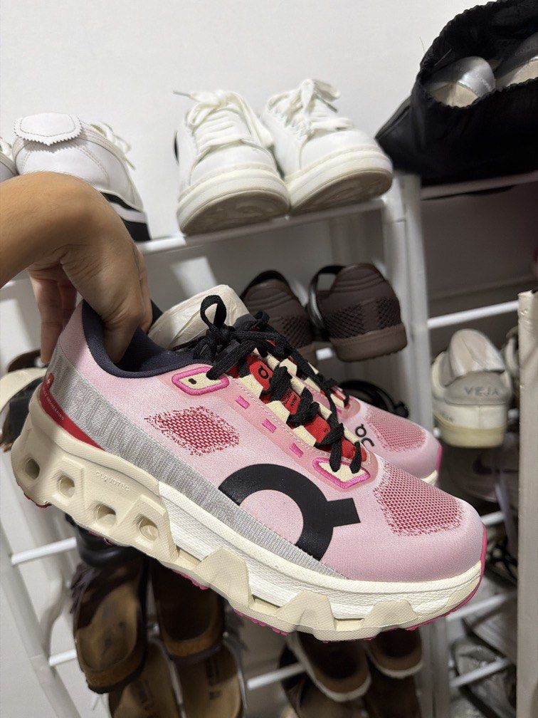 OC EU 39 (Category: Shoe inserts) located in Rizal. Submitted by rashamd (Listing ID 1468643092, Image 2). Description: EU 39 OEM.