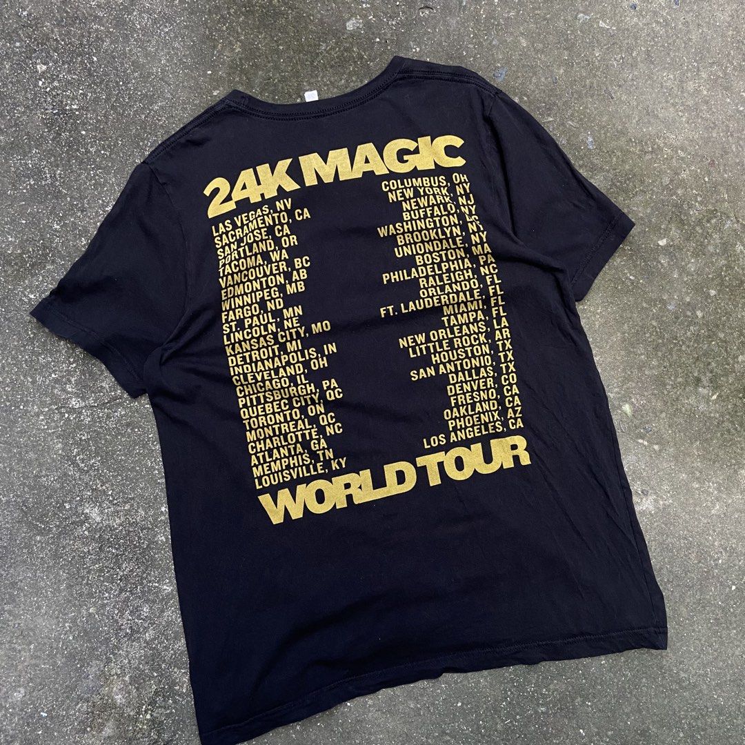 Official Bruno Mars 24k Magic World Tour Tee (Category: Tshirts & Polo Shirts ) located in Angeles City. Submitted by eriellynnthrifts (Listing ID 1468629674, Image 2). Description: 23x30 L on tag Nail hole sa baba. See photo for details 290 Angeles City Pampanga.
