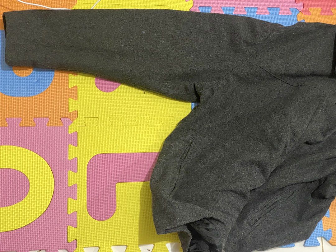 Old Navy Gray Wool Jacket XX-Large (Category: Coats, Jackets and Outerwear) located in Cabuyao City. Submitted by jiminah05 (Listing ID 1468556265, Image 2). Description: - Brand: Old Navy - Size: XX-Large (XXL) - Color: Dark Gray - Material: Wool with smooth black lining - Closure: Full front zip with fold-down collar - Features: Chest pocket detailing - Origin: Made in Indonesia - Condition: Great casual outerwear for colder weather.
