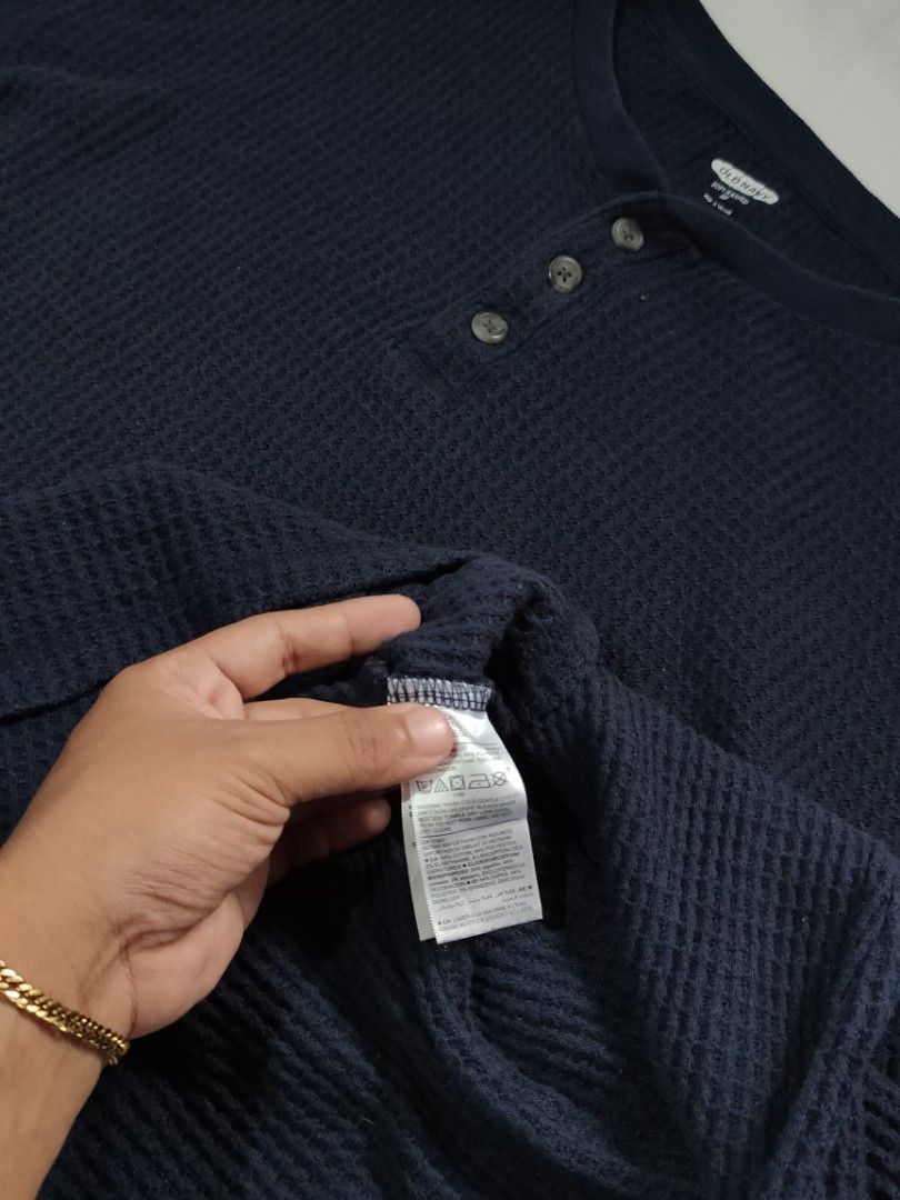 Old Navy Henley Waffle knit long sleeve (Category: Coats, Jackets and Outerwear) located in Taguig. Submitted by dongwapito_ (Listing ID 1468514925, Image 3). Description: .