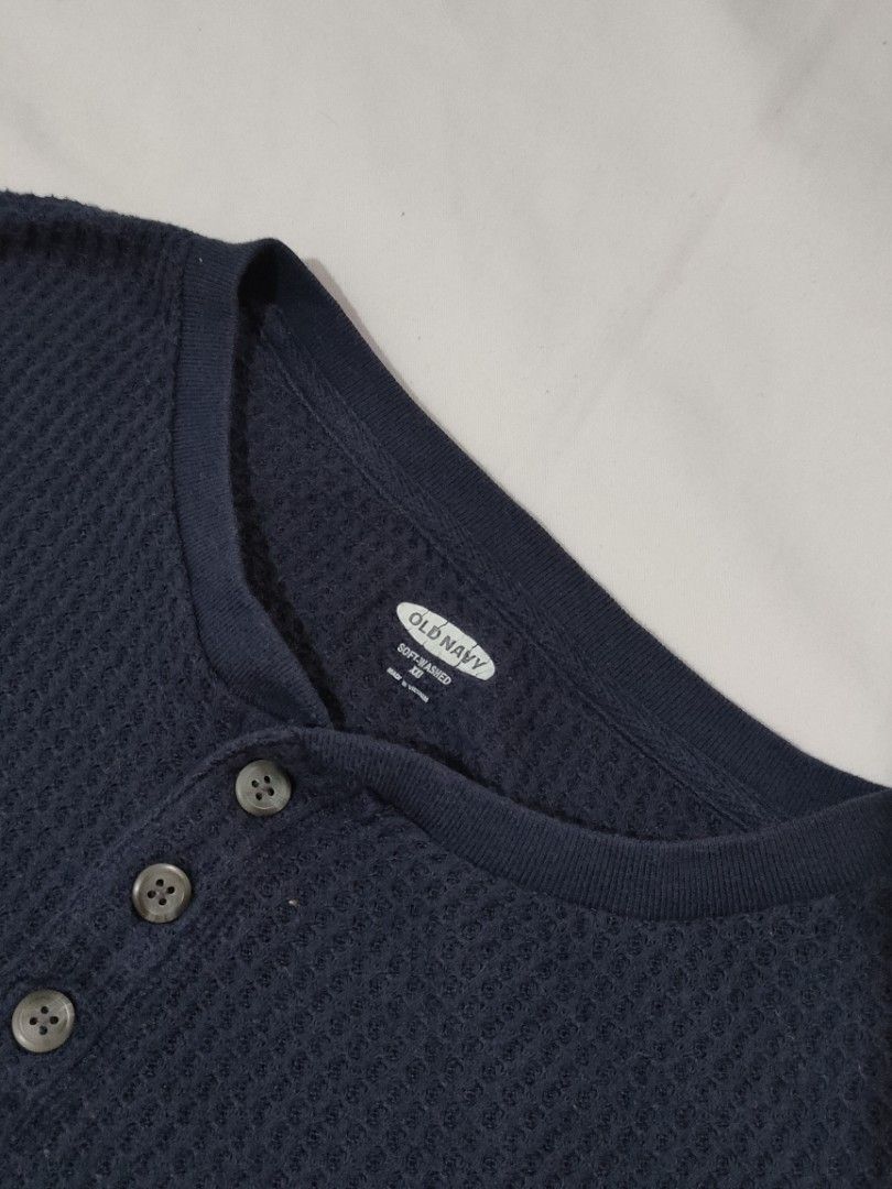 Old Navy Henley Waffle knit long sleeve (Category: Coats, Jackets and Outerwear) located in Taguig. Submitted by dongwapito_ (Listing ID 1468514925, Image 2). Description: .