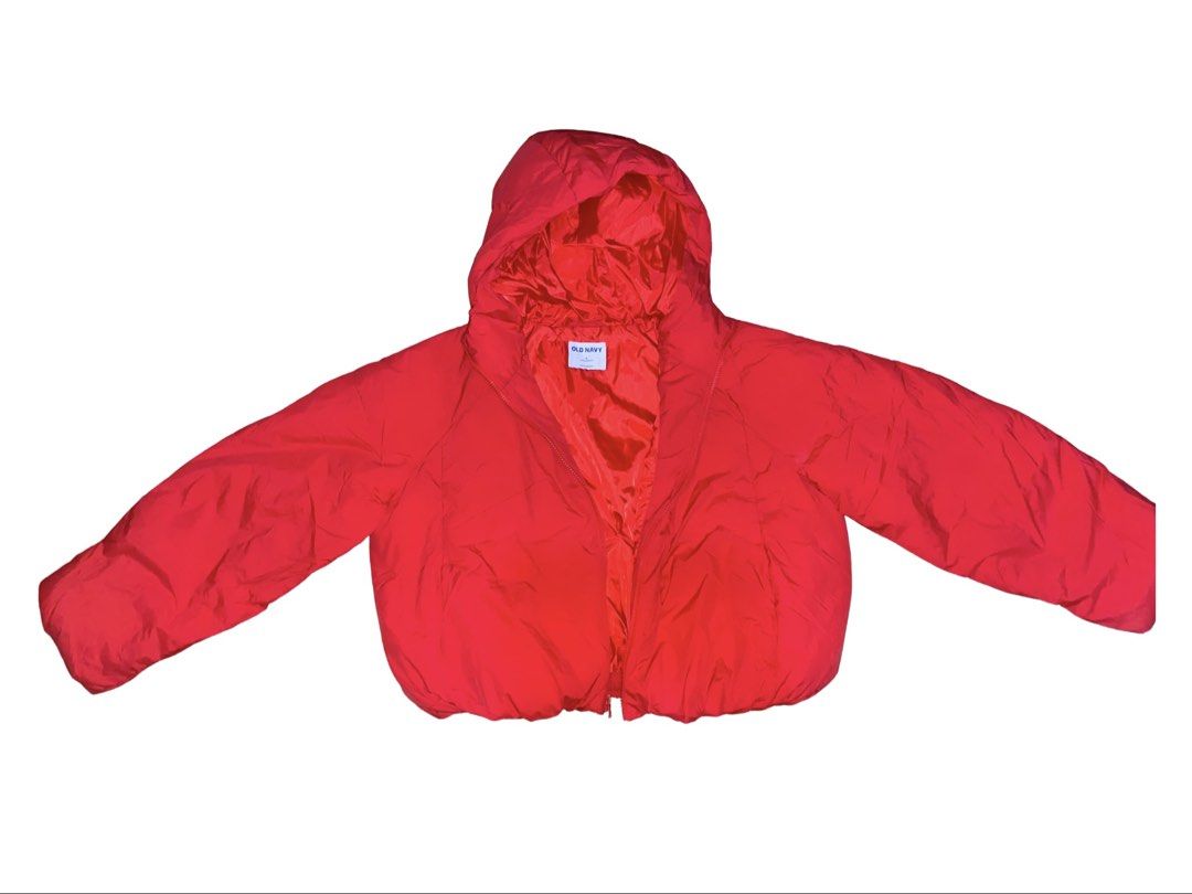 Old Navy Red Puffer Jacket (Category: Coats, Jackets and Outerwear) located in San Fernando. Submitted by happycattooo (Listing ID 1468566132, Image 1). Description: Old Navy Puffer Jacket .