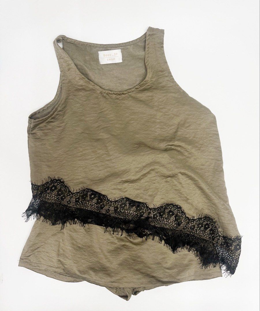 olive green top + skort set (Category: Sets & Coordinates) located in Pasig City. Submitted by h0tsalami (Listing ID 1468557865, Image 2). Description: free size up to 36 bust, 28 waist. 13.5 length.