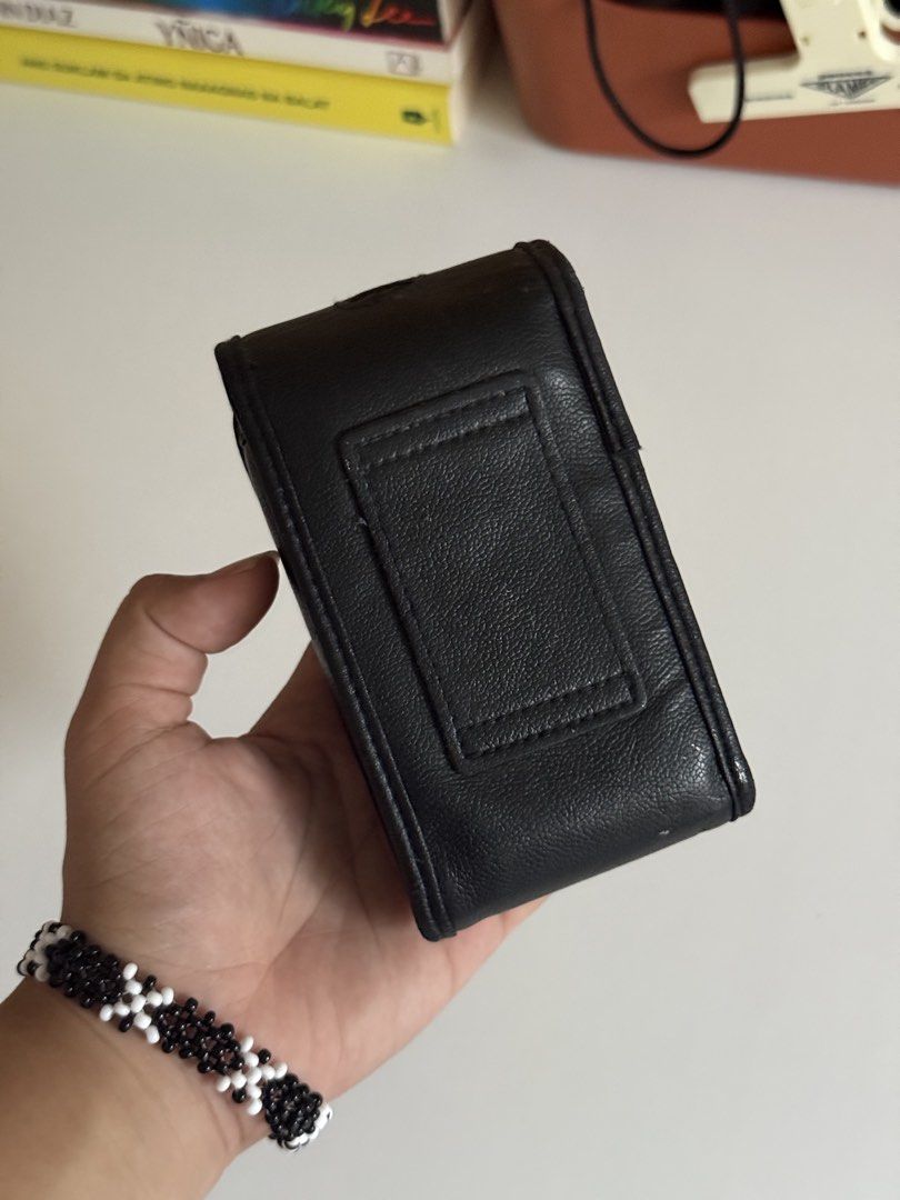 olympus leather camera bag (Category: Camera Bags & Carriers) located in Mandaluyong City. Submitted by keiscart (Listing ID 1468560578, Image 2). Description: .