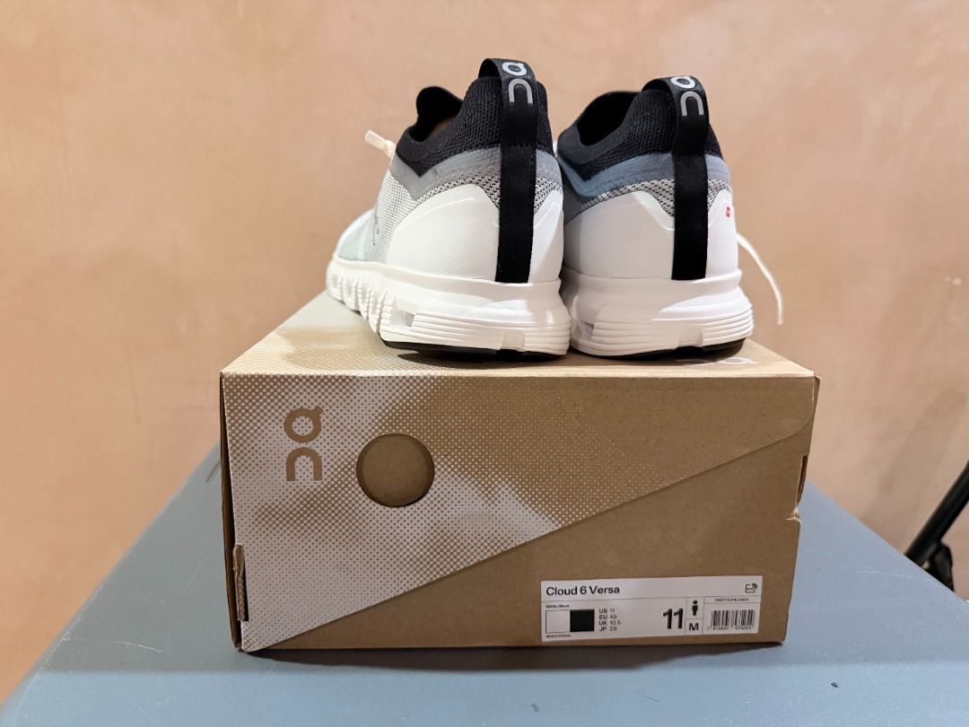 On Cloud Versa 6 Mens Size 11 (Category: Sneakers) located in Las Pinas. Submitted by cil_1502 (Listing ID 1468585994, Image 3). Description: On Cloud 6 Versa For Sale ONLY - Men's Size US 11 - White and Black - Brand New from On Cloud PH Website - RFS: Di kasya, ngayon lang may time i-benta - Can Lalamove or Grab within NCR - Buyer will shoulder SF - MOP via GCash or Bank Transfer - 7,000 PHP.