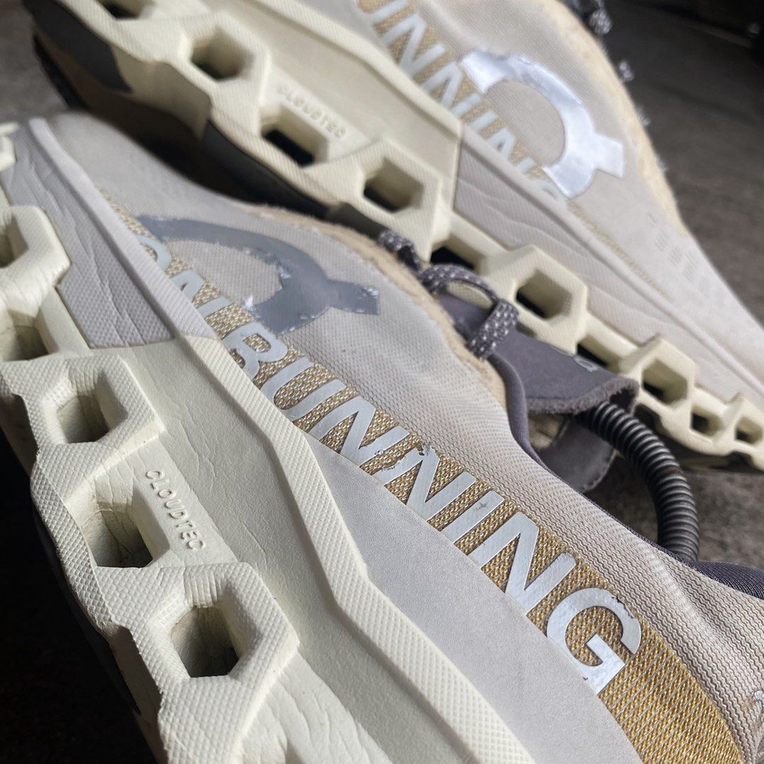 On CloudMonster 2 (Category: Sneakers) located in Manila. Submitted by toasty.soles (Listing ID 1468586751, Image 3). Description: ON CLOUDMONSTER “CREAM ICE” Size 9.5us MENS/27.5cm USED IN EXCLLENT CONDITION *minimal sockliner* Legit x Original 💯 2499Php Only‼️ PRELOVED PAIRS | MANAGE YOUR EXPECTATIONS PRELOVED PAIRS MAY HAVE MINOR FLAWS Mode of payment: Gcash / Cash / Maribank Courier: Jrs Express | Lalamove Lalamove available within Ncr only 