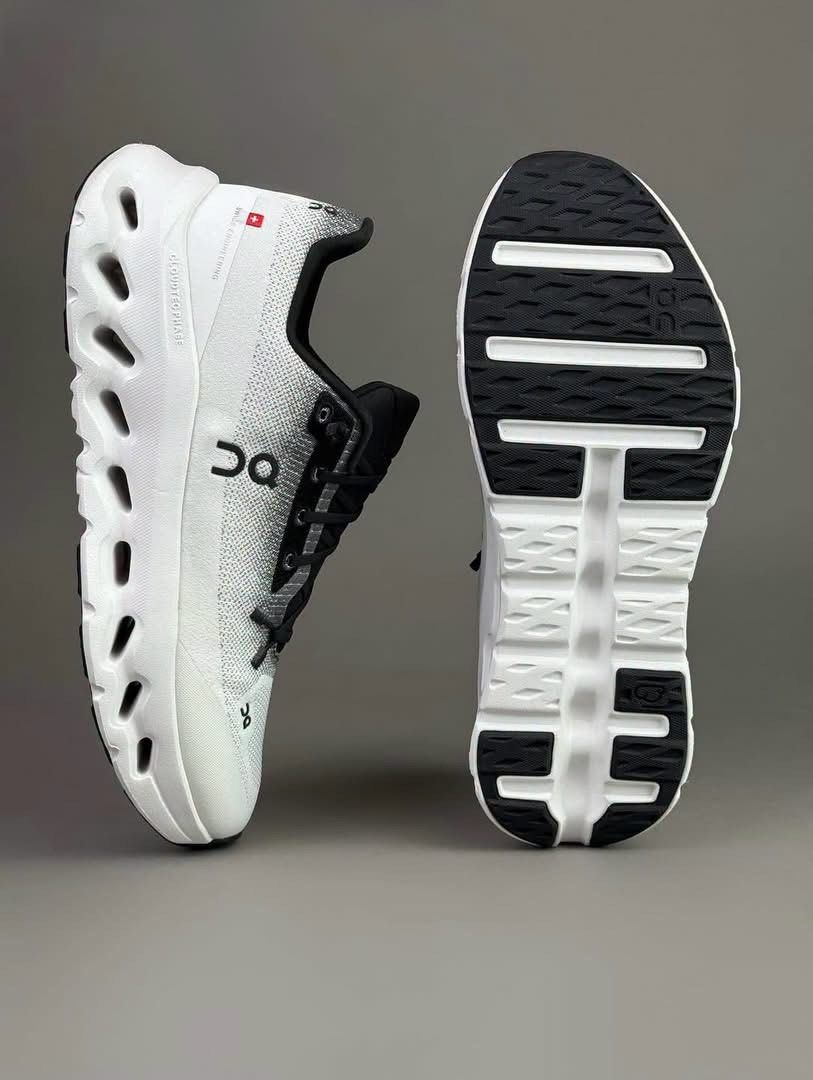 On Cloudtilt ‘Black Ivory’ (Category: Sneakers) located in Manila. Submitted by collectorfinds (Listing ID 1468587431, Image 2). Description: “SHADOW MEETS LIGHT. MOTION MEETS STYLE.”🖤🤍 On Cloudtilt ‘Black Ivory’ Men’s US Size 11 ❌ Before ₱ 11,895 ✅ NOW ₱ 9,895 ONLY 📩 PM us to purchase 📍2nd Floor, 317 Fernando Poe Jr Ave . Quezon City. Right above Yamaha near LRT 1 - Roosevelt Station. 📈 Prices subject to change without notice.