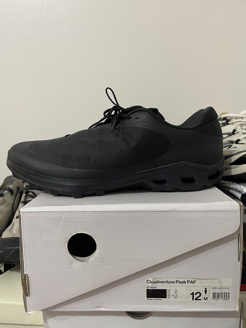 On x PAF cloudventure sz 12 (Category: Sneakers) located in Bacoor. Submitted by ecarando (Listing ID 1468685897, Image 2). Description: For sale On x PAF Cloudventure sz 12 Complete with box Pay via gcash BPI Maya Pick up at landers Arca South or ship/lalamove you handle the fees .