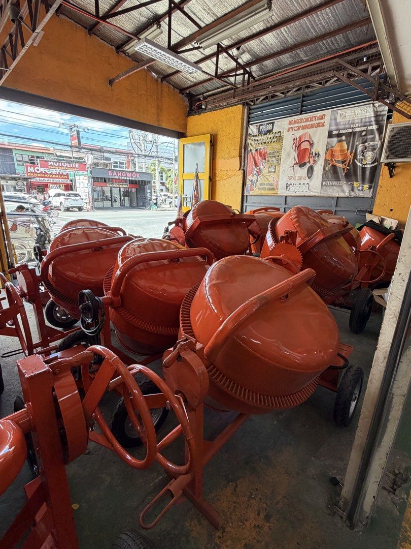 ONE BAGGER CEMENT MIXERS (Category: Construction Tools & Equipment) located in Santa Rosa. Submitted by ljesguerra (Listing ID 1468543418, Image 3). Description: T- FRAME ONE BAGGER CONCRETE MIXER WITH 7.5HP GASOLINE ENGINE FOR ONLY 27,999 Yoke: Tubular Tank Capacity: 280L Bottom Thickness: 5mm Side Thickness: 2.5mm H-Frame One Bagger Cement Mixer with 7.5HP Gasoline Engine- With freebies FOR ONLY 29,999 Capacity: 1 Bagger Engine: Gasoline Bowl: 