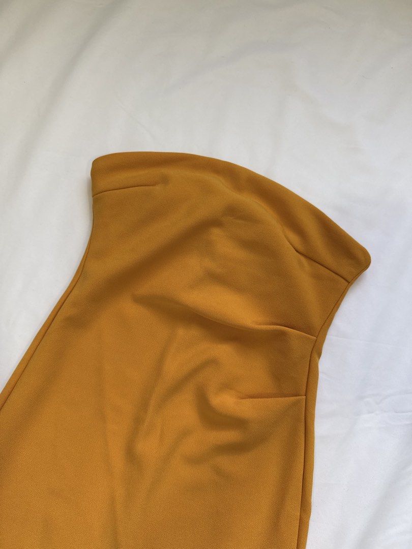 ORANGE DRESS (Category: Dresses) located in General Trias. Submitted by fellasunshine (Listing ID 1468650627, Image 2). Description: - rfs decluttering - no flaws - personal item.