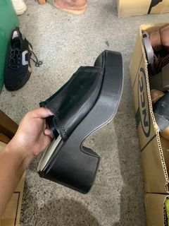 (Category: ) located in . Submitted by thriftnivee (Listing ID 1468586651, Image 1). Description: .