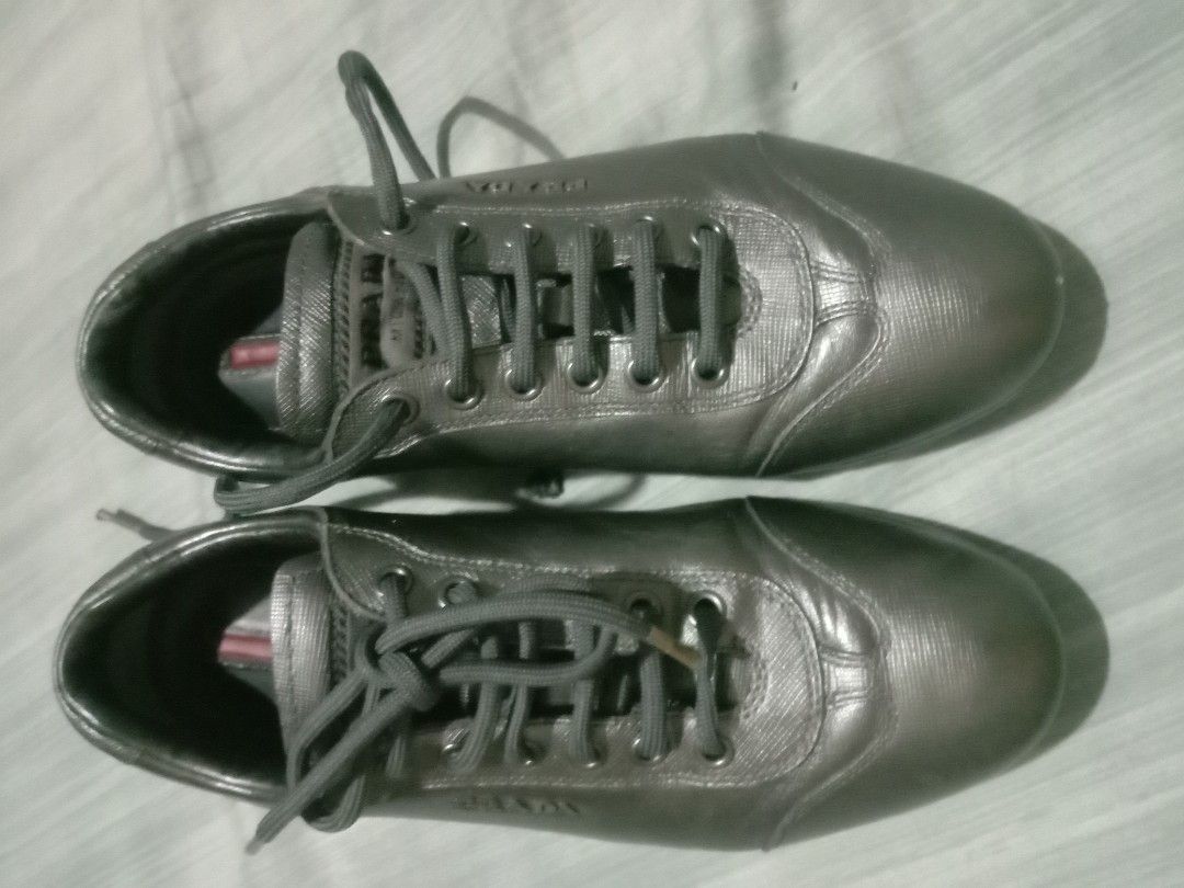 Orig PRADA sneakers (Category: Sneakers) located in Baguio. Submitted by oliviapreloved100620 (Listing ID 1468662255, Image 2). Description: Original Prada sneakers made in Vietnam. Genuine leather. Google for more details..