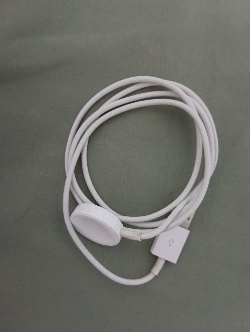 Original Apple Watch Charger (Category: Chargers & Cables) located in Manila. Submitted by graveyardthrift (Listing ID 1468691437, Image 1). Description: Original Apple Watch Charger Bought from Powermac last year but was only used several times (lost receipt) but still in a very good condition. RFS: apple watch got stolen so this is no longer of use to me. Available for meet up around Las Pinas area. .