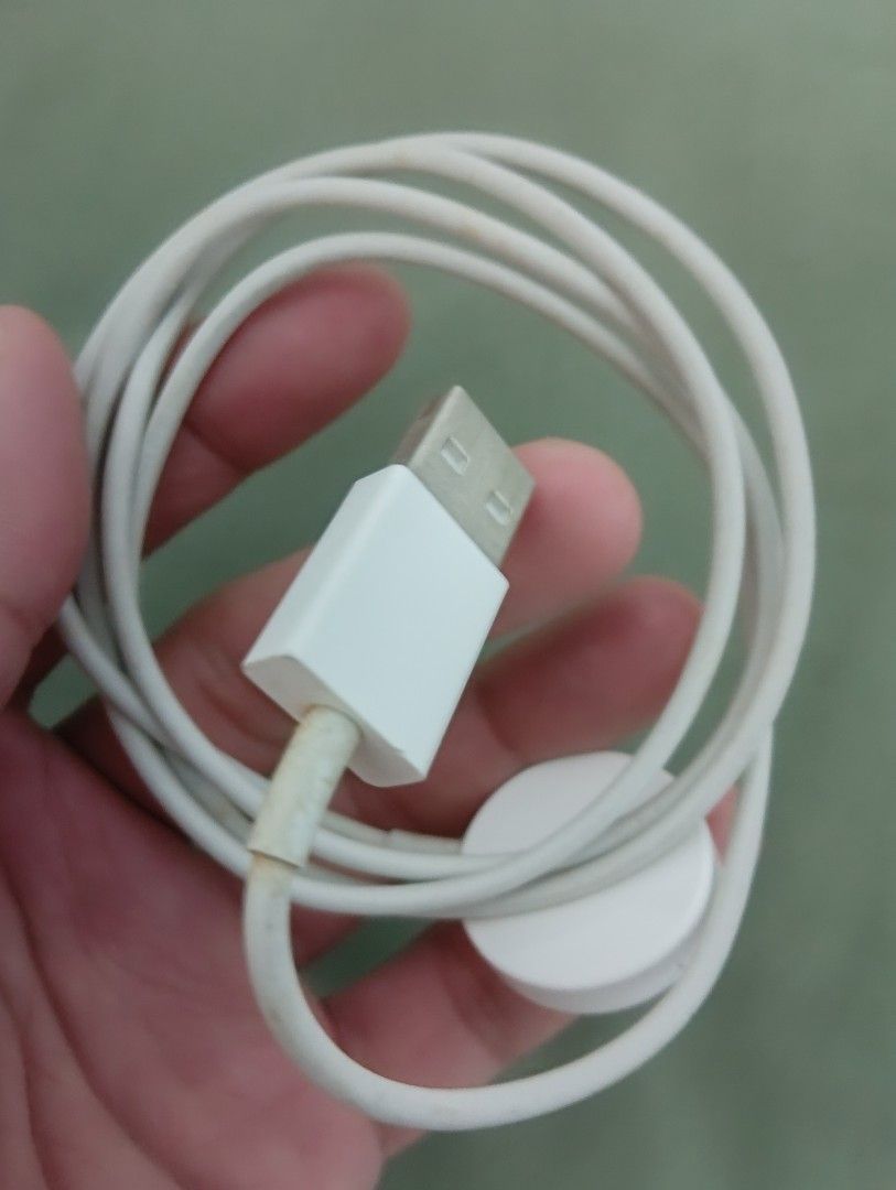 Original Apple Watch Charger (Category: Chargers & Cables) located in Manila. Submitted by graveyardthrift (Listing ID 1468691437, Image 2). Description: Original Apple Watch Charger Bought from Powermac last year but was only used several times (lost receipt) but still in a very good condition. RFS: apple watch got stolen so this is no longer of use to me. Available for meet up around Las Pinas area. .